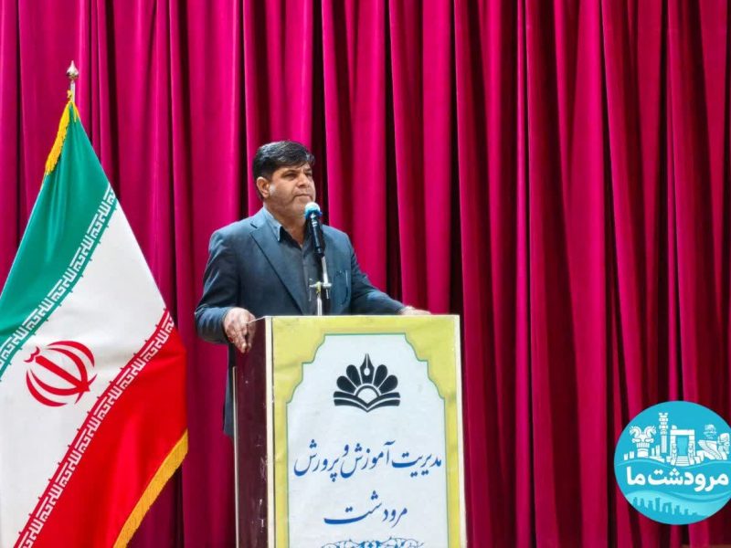 مسیر توسعه پیشرفت با تداوم همدلی و همکاری مسولان و مردم همراه است
