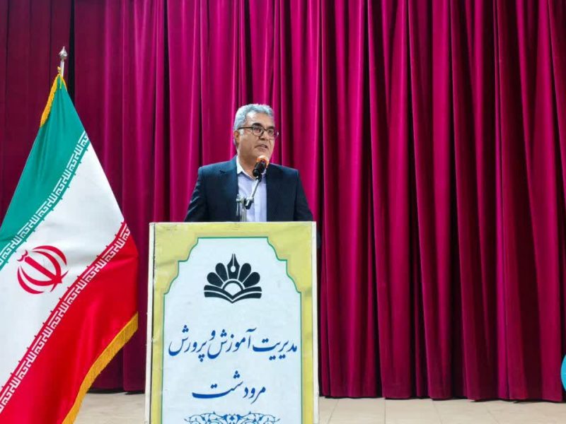 وحدت و همدلی گام نخست حل مشکلات مردم است
