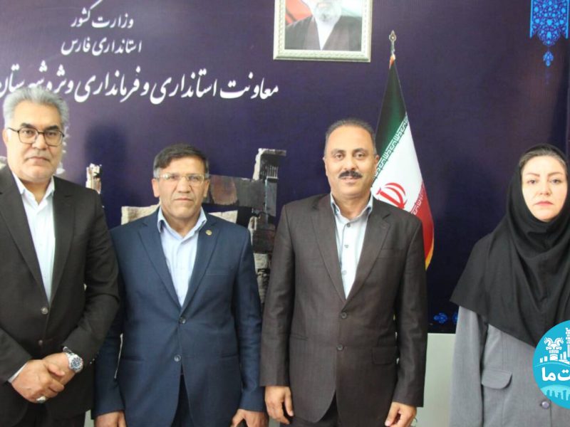 زهرا برنجی سکان مخابرات مرودشت را به دست گرفت