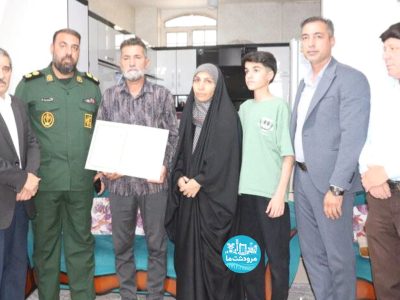 تجلیل از خانواده ورزشکار شهید پویا یزدانی